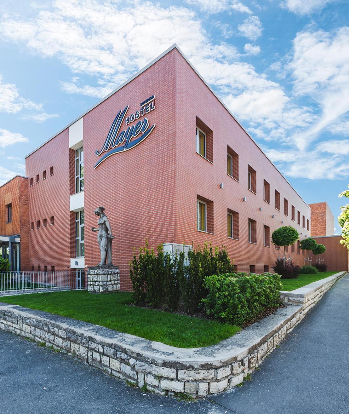 Hostel Mayer Superior Veszprém Exterior foto